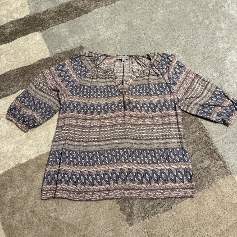 Rose & Thyme Women's 1X Boho Geometric Print‎ V Neck 3/4 Sleeve Blouse Top Rayon